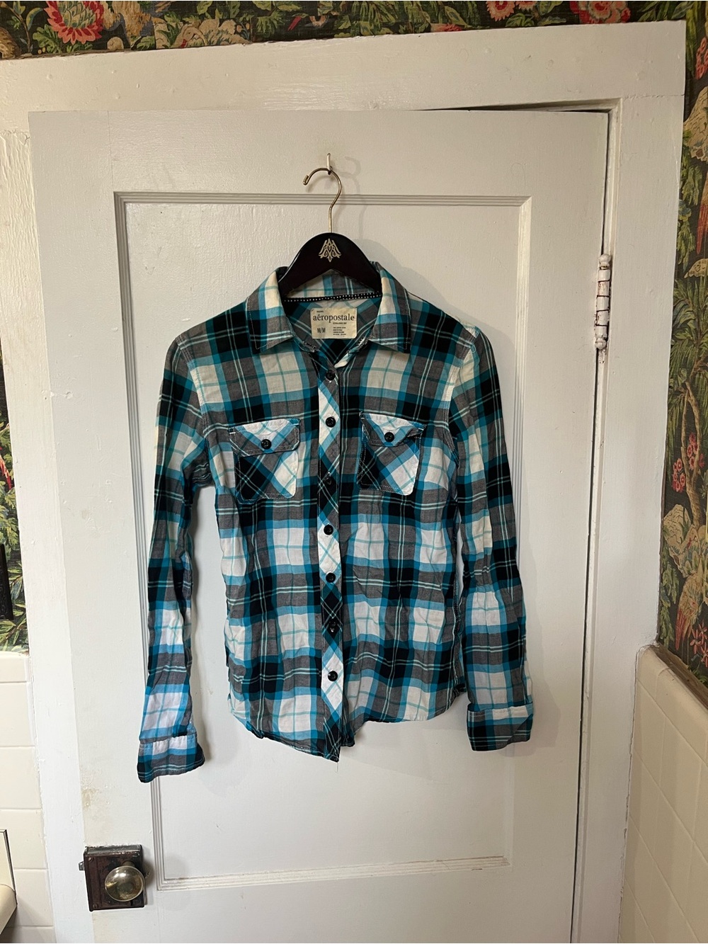 Aeropostale Plaid Button Up Shirt Turquoise Black White Size M EUC Flannel